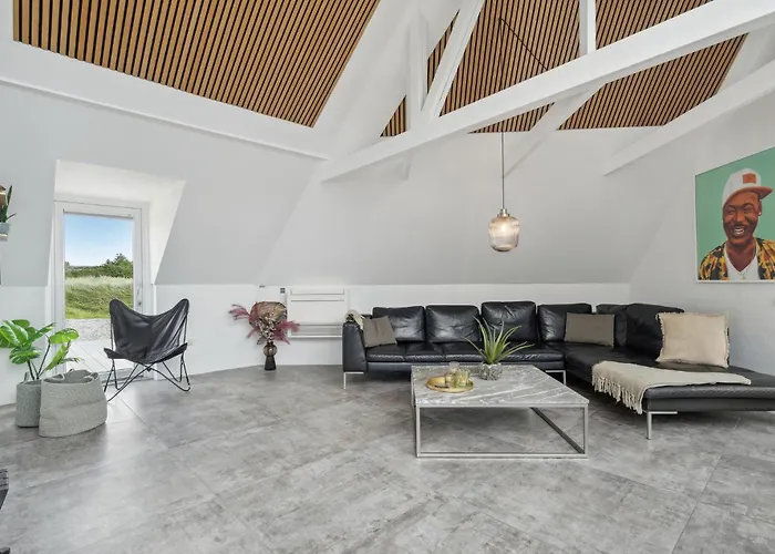 Semesterbostad Lovely In With Sauna *